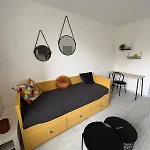 Louise Pro Et Sejour A Pour 4 Personnes アパート