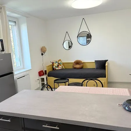 Emma's Nest! Very Good Location, Quiet 4 People * Mulhouse
